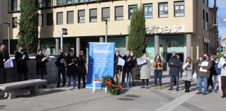 Acto del PP en el centro de Guadalajara el 6 de diciembre de 2020, Día de la Constitución.