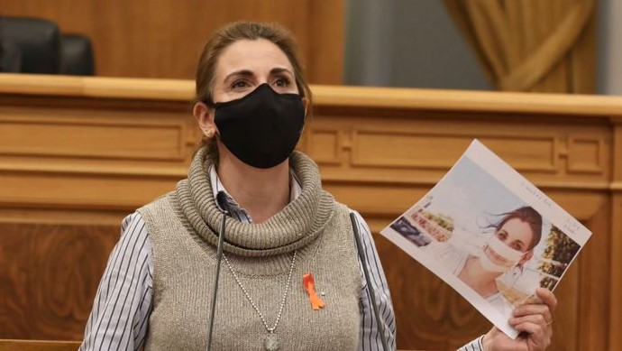 Ciudadanos ha defendido su propuesta de mascarillas transparentes en Toledo.