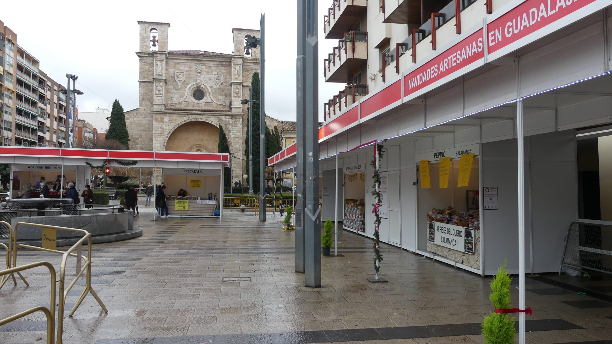 Una vista general dem ercado de Santo Domingo. (Foto: La Crónic@)