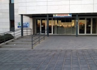 Recuerda: puedes vacunarte de la gripe SIN CITA PREVIA este jueves Entrada al centro de salud de Manantiales, en Guadalajara.