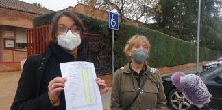 Primeras movilizaciones del AMPA del "Río Tajo" contra el cierre del colegio.