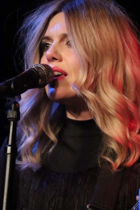 Eva Ryjlen también participará en las actividades de este mes dedicado a la poesía en Guadalajara.