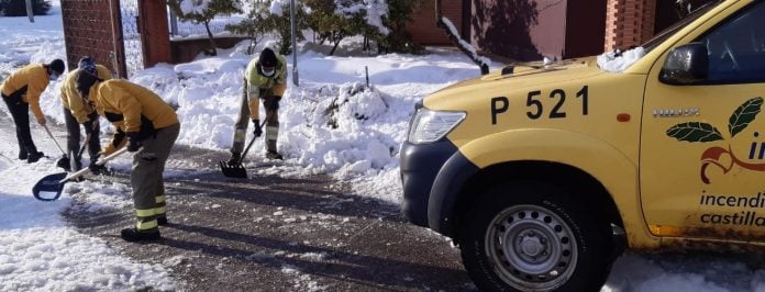 infocamjpg Las brigadas del Infocam no paran desde el comienzo de la nevada y siguen con su trabajo, también en Guadalajara.
