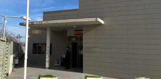 Entrada al cuartel de la Guardia Civil de Azuqueca de Henares.