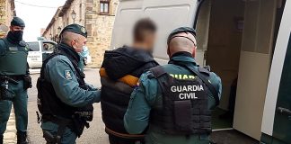 Uno de los detenidos en la operación de la Guardia Civil contra el tráfico de droga en Sigüenza.
