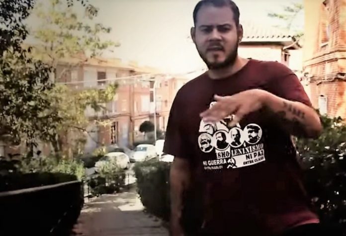 Pablo Hasél en un videoclip rodado en Guadalajara.