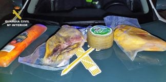 Los ladrones no pudieron dar buena cuenta de lo robado. (Foto: Guardia Civil)
