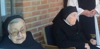 En la fotografía, las dos religiosas de Brihuega que han fallecido en los últimos días.