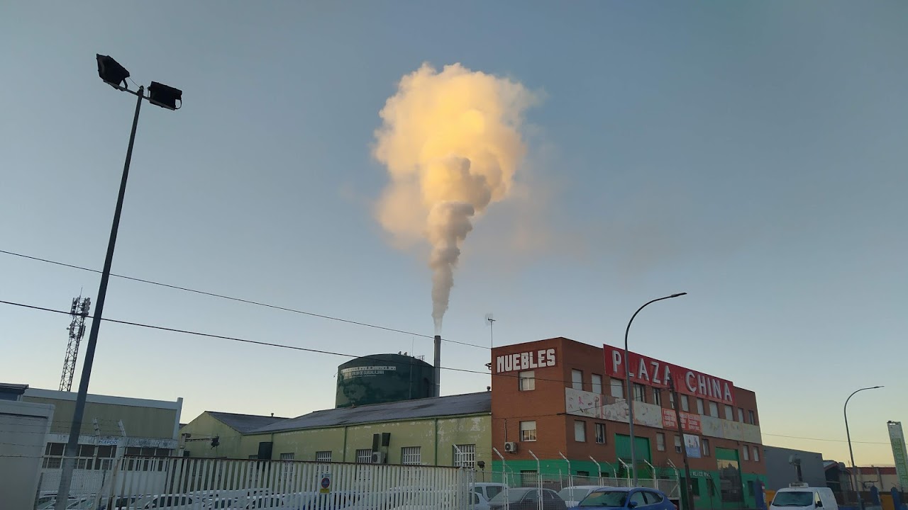 Emisiones de la central de Red de Calor en Guadalajara el 31 de diciembre de 2020. (Foto: La Crónic@)