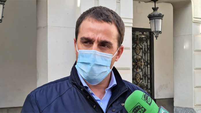 Jaime Sanz, ante los periodistas.