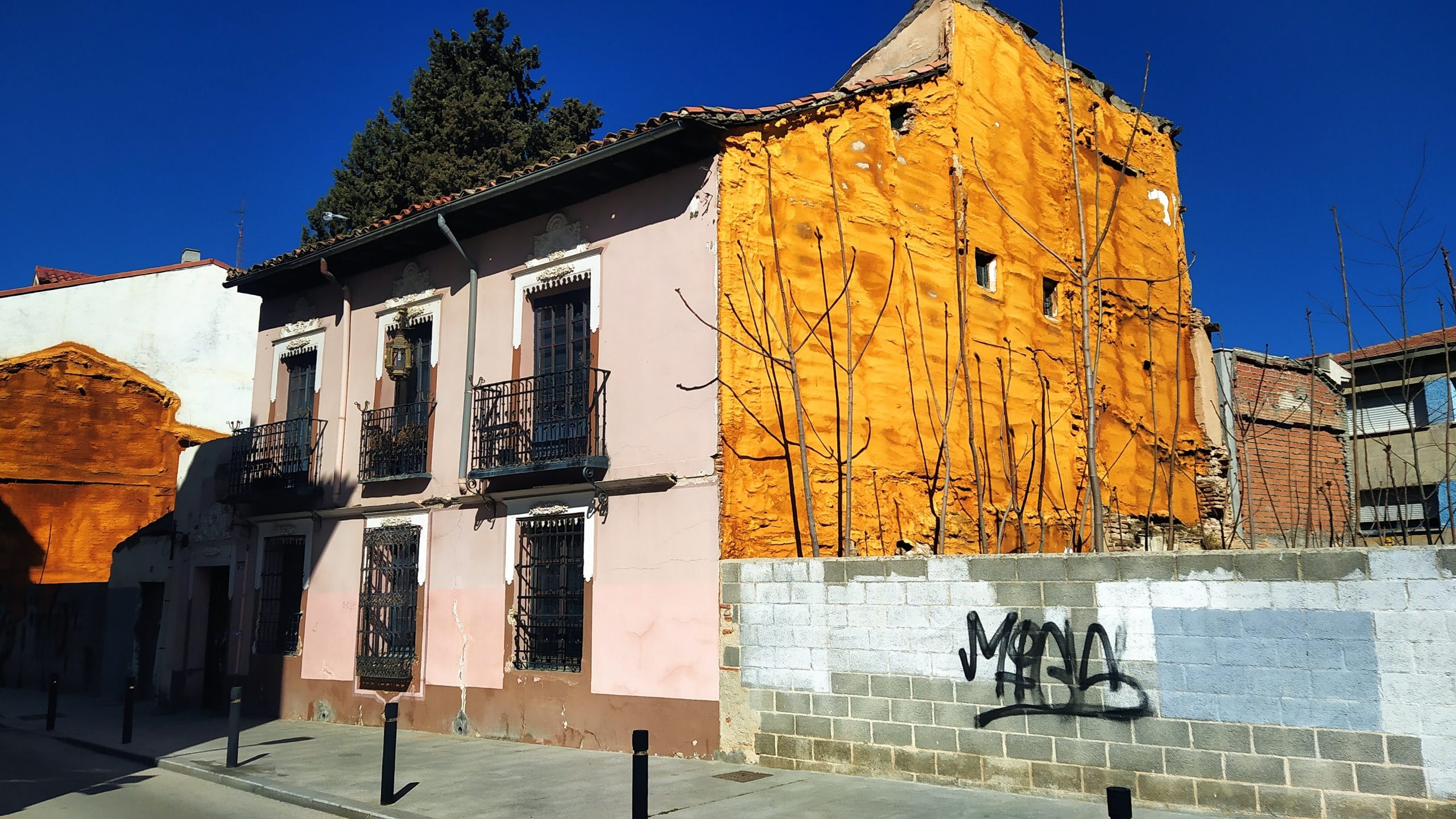 Estado de la casa de Santiesteban en marzo de 2021. (Foto: La Crónic@)