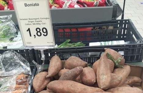 boniatos-2 Boniatos a la venta en un supermercado de Guadalajara, en marzo de 2021. (Foto: La Crónic@)