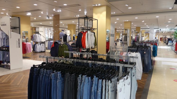 Vestido y calzado han sido los productos más inflacionistas en el mes de noviembre, según el INE. (Foto: La Crónic@)