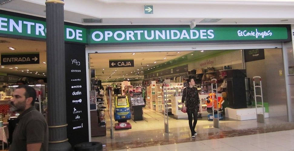 Outlet de El Corte Inglés en el Parque Corredor de Torrejón de Ardoz, el más cercano a Guadalajara.