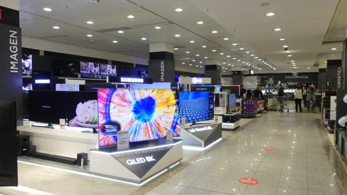 Televisiones en un comercio de Guadalajara.