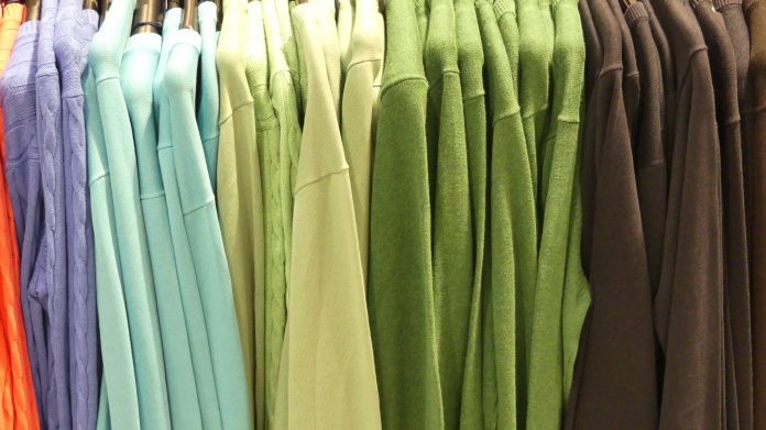 Lo que más ha subido de precio en el último mes ha sido el vestido y el calzado, no los carburantes como es tradicional. (Foto: La Crónic@)