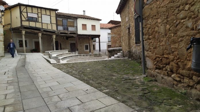 Uno de los muchos rincones de la Ruta de Carlos V, en la provincia de Cáceres. (Foto: La Crónic@)