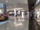 Interior del centro comercial Ferial Plaza el 12 de abril de 2021, víspero de una nueva etapa de duras restricciones para el comercio en Guadalajara. (Foto: La Crónic@)