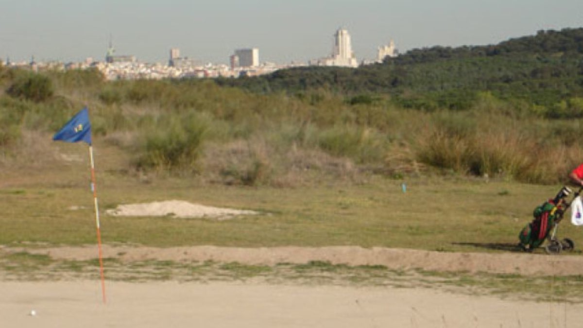 Ejemplo de "golf rústico" a las afueras de Madrid.