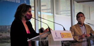 Teresa Ribera desvela sus planes sobre el Trasvase Tajo-Segura Teresa Ribera, ante García-Page el 6 de abril de 2021.