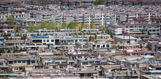 Viviendas en el Tibet, en Lhasa, en la actualidad.