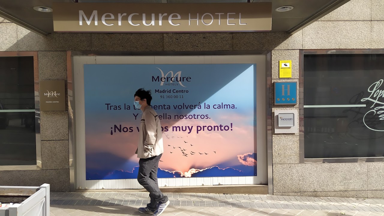 Hotel cerrado en Madrid por la pandemia, un año después. (Foto: La Crónic@)