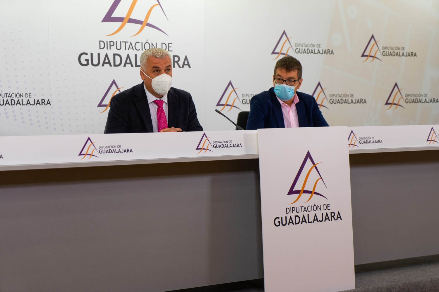 Un momento de la rueda de prensa ofrecida por José Luis Vega en la Diputación de Guadalajara el 17 de mayo de 2021.