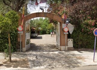 Entrada al minizoo de Guadalajara. (Foto: Google Maps)