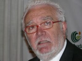 José Luis Ros, en su ya lejana época de presidente de Caja Guadalajara, entidad desaparecida.