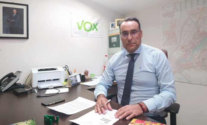 El portavoz de Vox en el Ayuntamiento de Guadalajara, Antonio de Miguel.