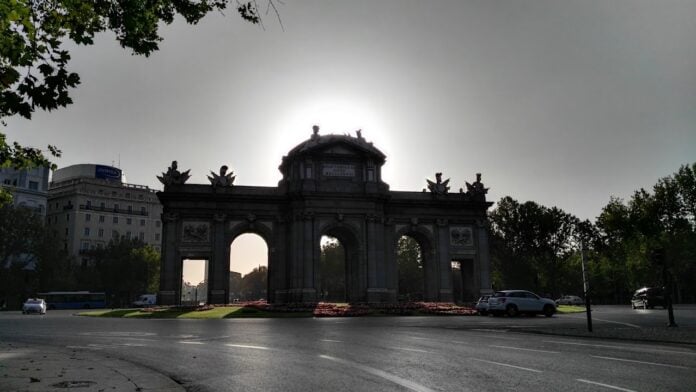 Madrid se cuece bajo el sol desde primera hora de la mañana. (Foto: La Crónic@)