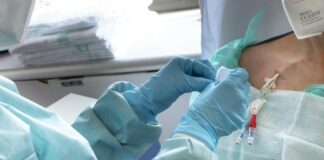 Normas más claras para el uso en Guadalajara de los catéteres más complicados Catéter venoso central en un paciente del Hospital de Guadalajara.