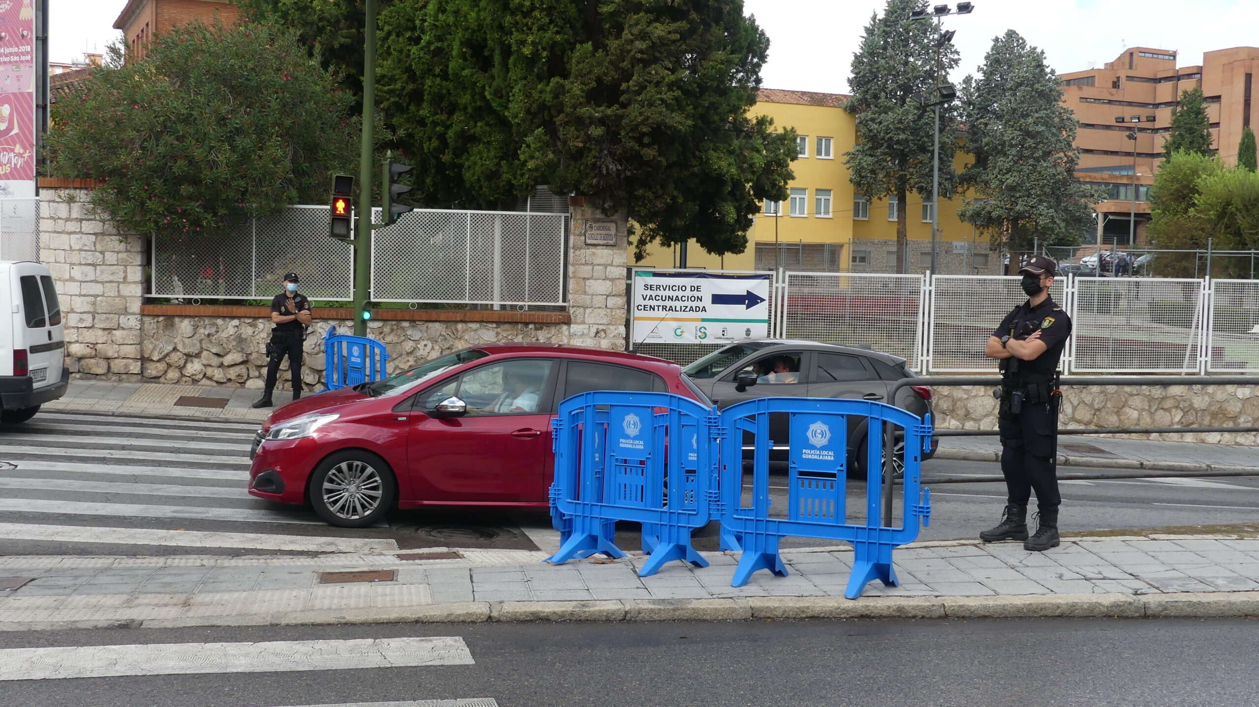 El dispositivo policial para la visita de Pedro Sánchez a Guadalajara era más que notorio. (Foto: La Crónic@)