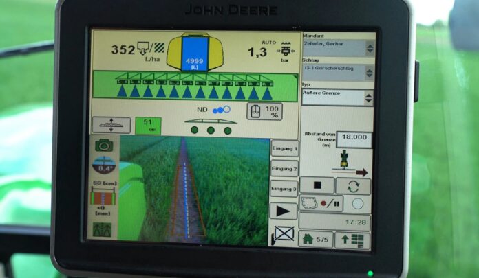 Pantalla de guiado del sistema Autotrac.