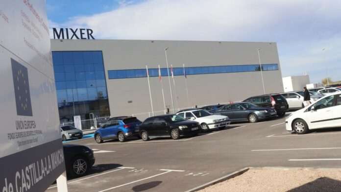 Exterior de la planta de Mixer en Cabanillas del Campo.