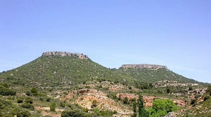 Tetas de Viana, referencia del paisaje de La Alcarria y uno de los más de cien paisajes protegidos de Castilla-La Mancha.
