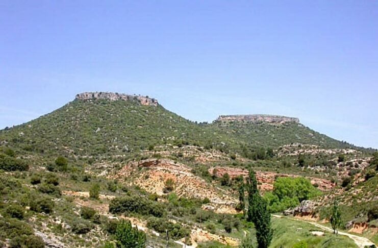 Tetas de Viana, referencia del paisaje de La Alcarria y uno de los más de cien paisajes protegidos de Castilla-La Mancha.