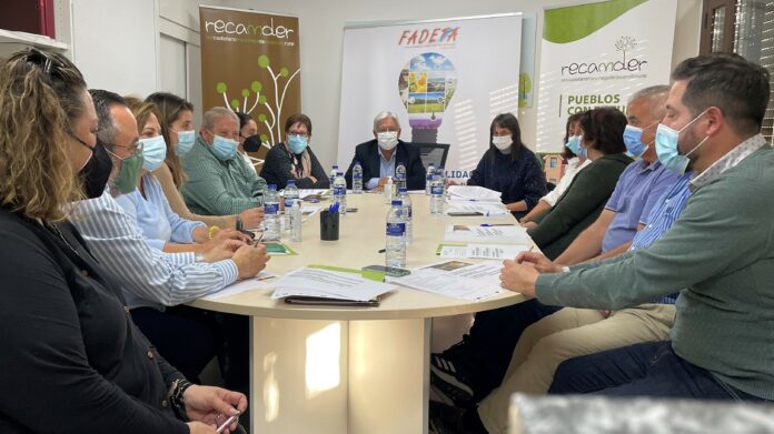 Junta directiva de FADETA en octubre de 2021.