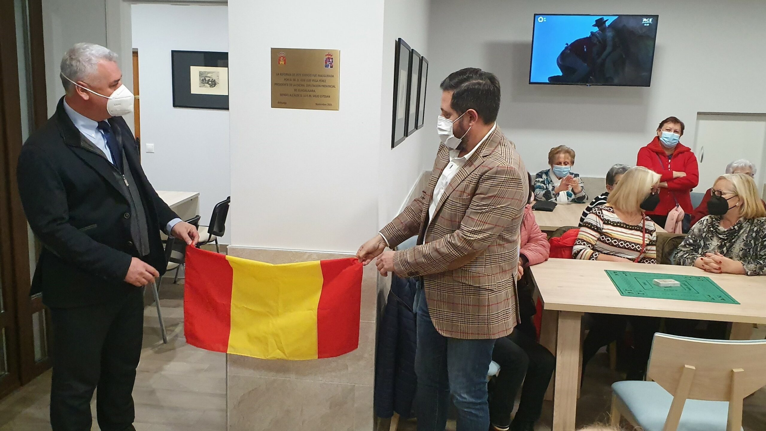 Inauguración del local de la Asociación de Jubilados de Brihuega, el 8 de noviembre de 2021.
