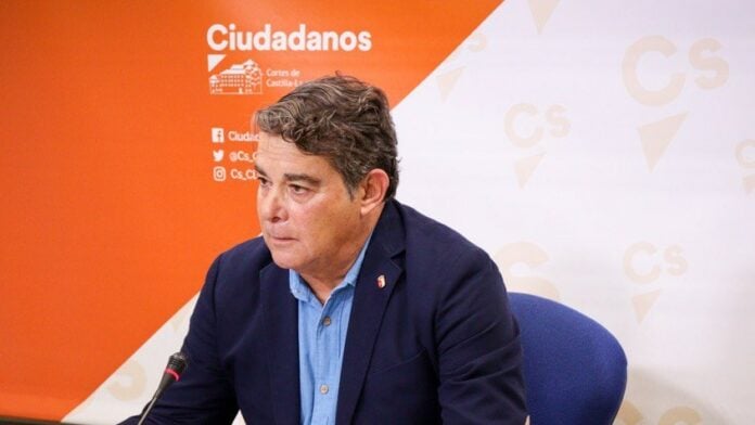 Javier Sevilla, durante la rueda de prensa, en Toledo.