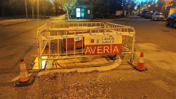 La valla del sobresalto, en Cabanillas del Campo.