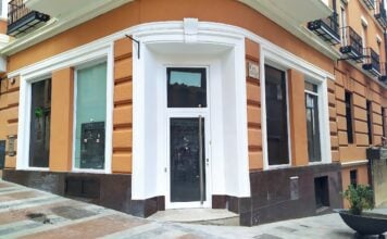 Dos horas para enseñar al comercio de Guadalajara cómo atender al cliente Fachada de la oficina de Impulsa Guadalajara en la mañana del 3 de noviembre de 2021. (Foto: La Crónic@)