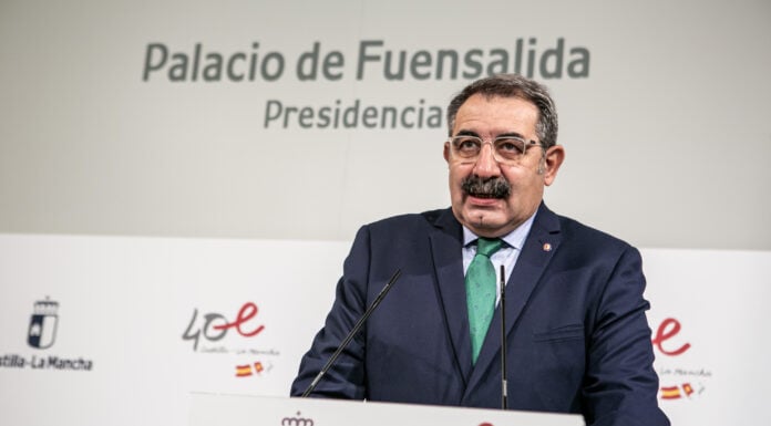 El consejero de Sanidad, Jesús Fernández Sanz.