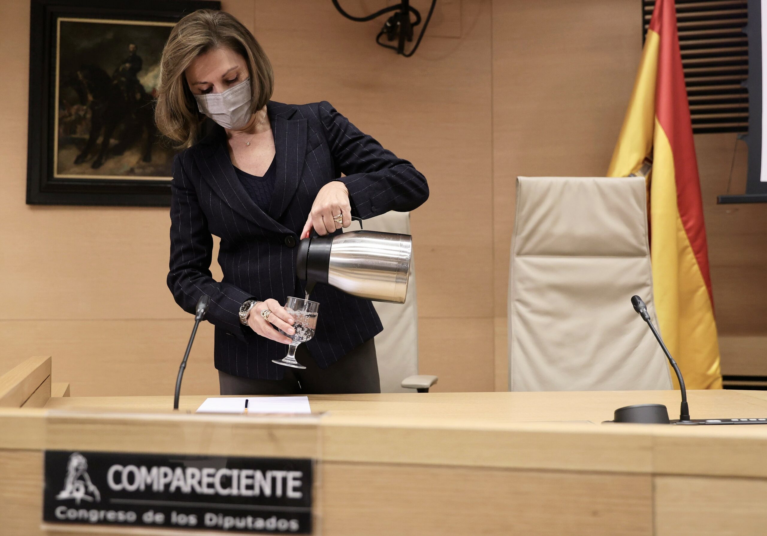 Cospedal, ante la comisión del Congreso de los Diputados. (Foto: EP)