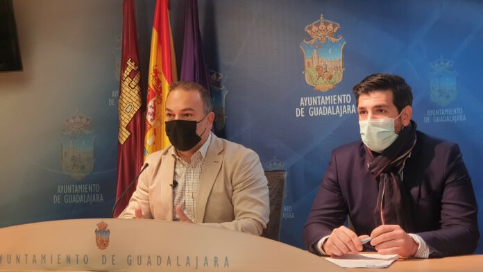 Carnicero y Alguacil durante su rueda de prensa del 20 de diciembre de 2021.