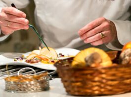 En Sigüenza, el restaurante "El Doncel, estrella Michelin, demuestra cada día cómo unir tradición y vanguardia de la manera más suculenta. (Foto: Turismo de Castilla-La Mancha / David Blázquez).