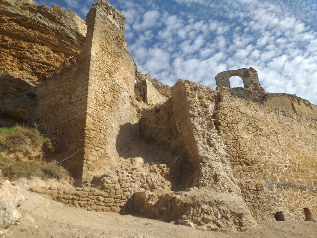 Las lluvias de septiembre obligaron a obras urgentes en el castillo de Zorita de los Canes.
