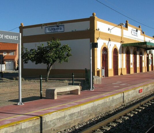 El siniestro se produjo a escasos metros de la estación del tren de Yunquera de Henares.