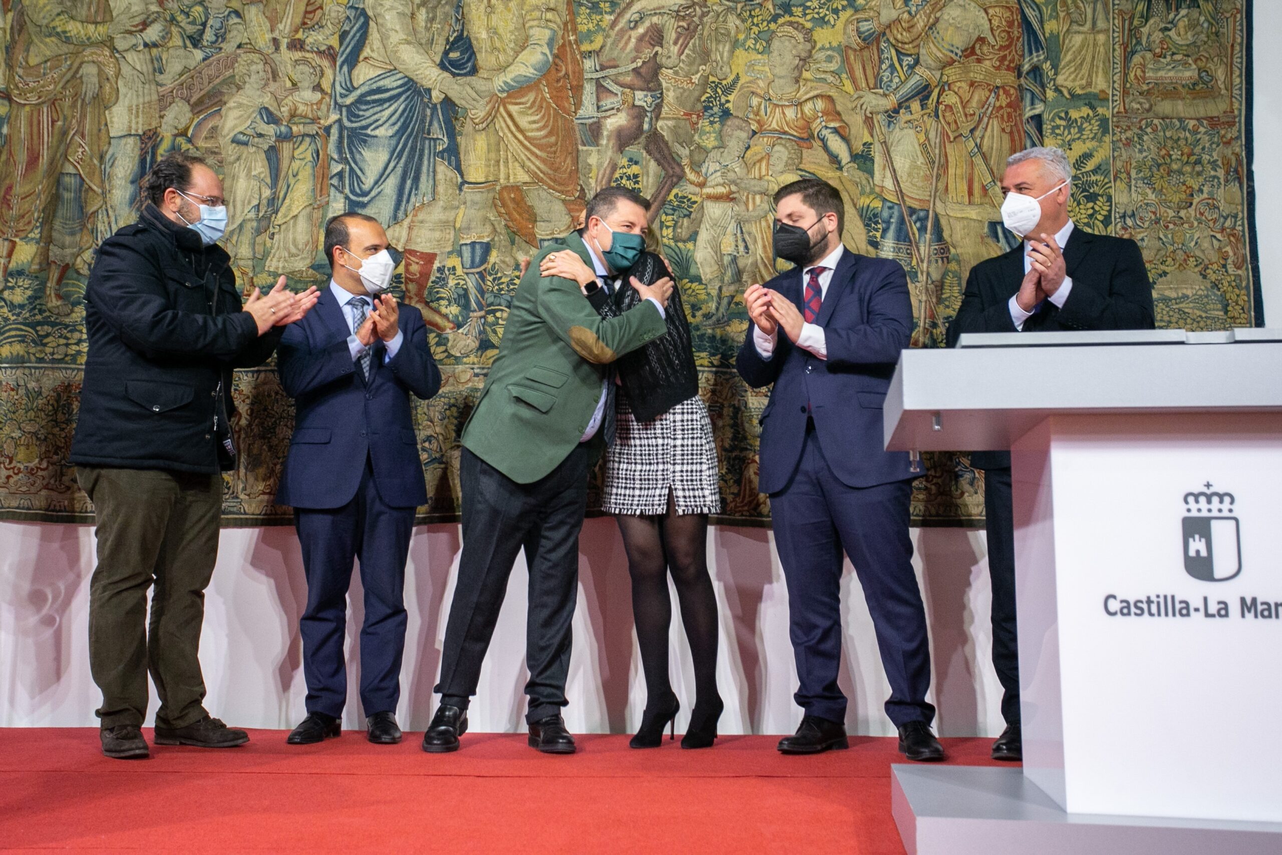 Participantes en la firma del convenio para la reforma de la Alameda de Sigüenza.