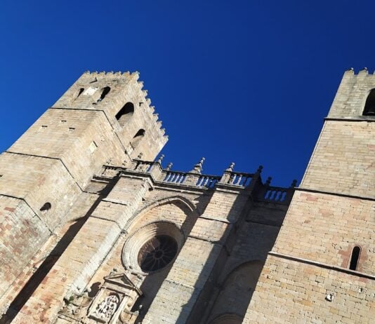 Fachada de la catedral de Sigüenza